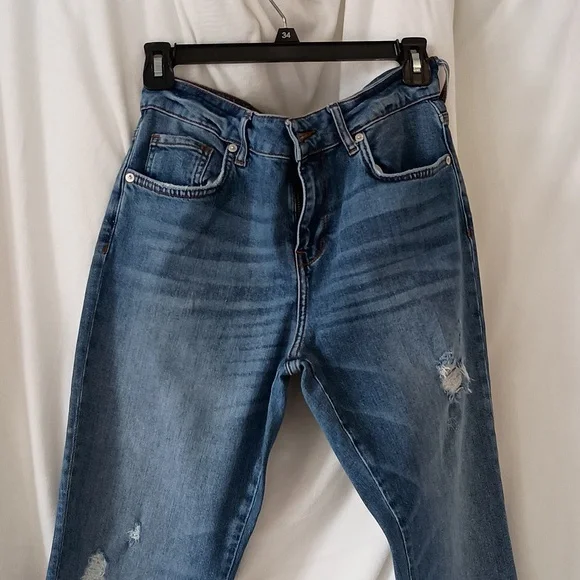 Pilcro And The Letterpress By Anthropologie Flare Jeans with Embroidered Red Hem - Picture 4 of 6